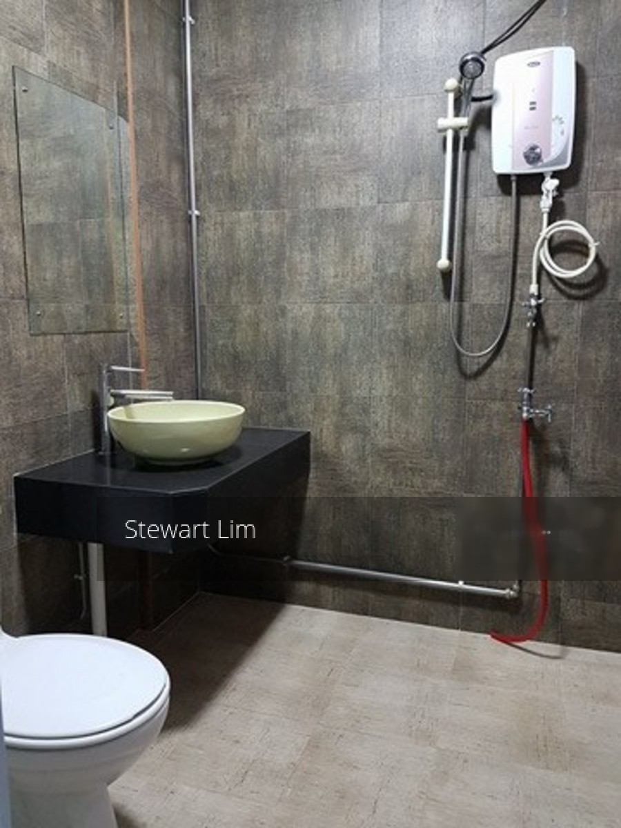Blk 209 Jurong East Street 21 (Jurong East), HDB 5 Rooms #145707542